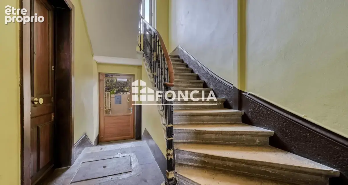 T1 avec Alcôve à rénover, Rue Henri Barbusse, Lyon 8ème 33.25 m² Carrez - photo 9