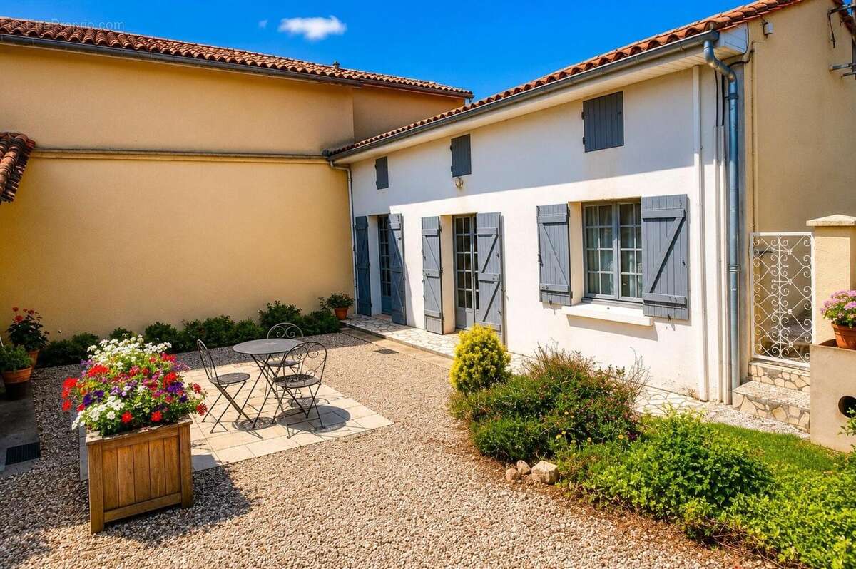 Maison 120 m² à Montagne  - photo 2