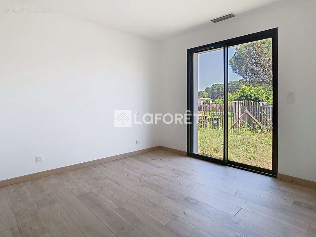 Maison Saint Caprais De Bordeaux 5 pièce(s) 117 m2 - photo 6