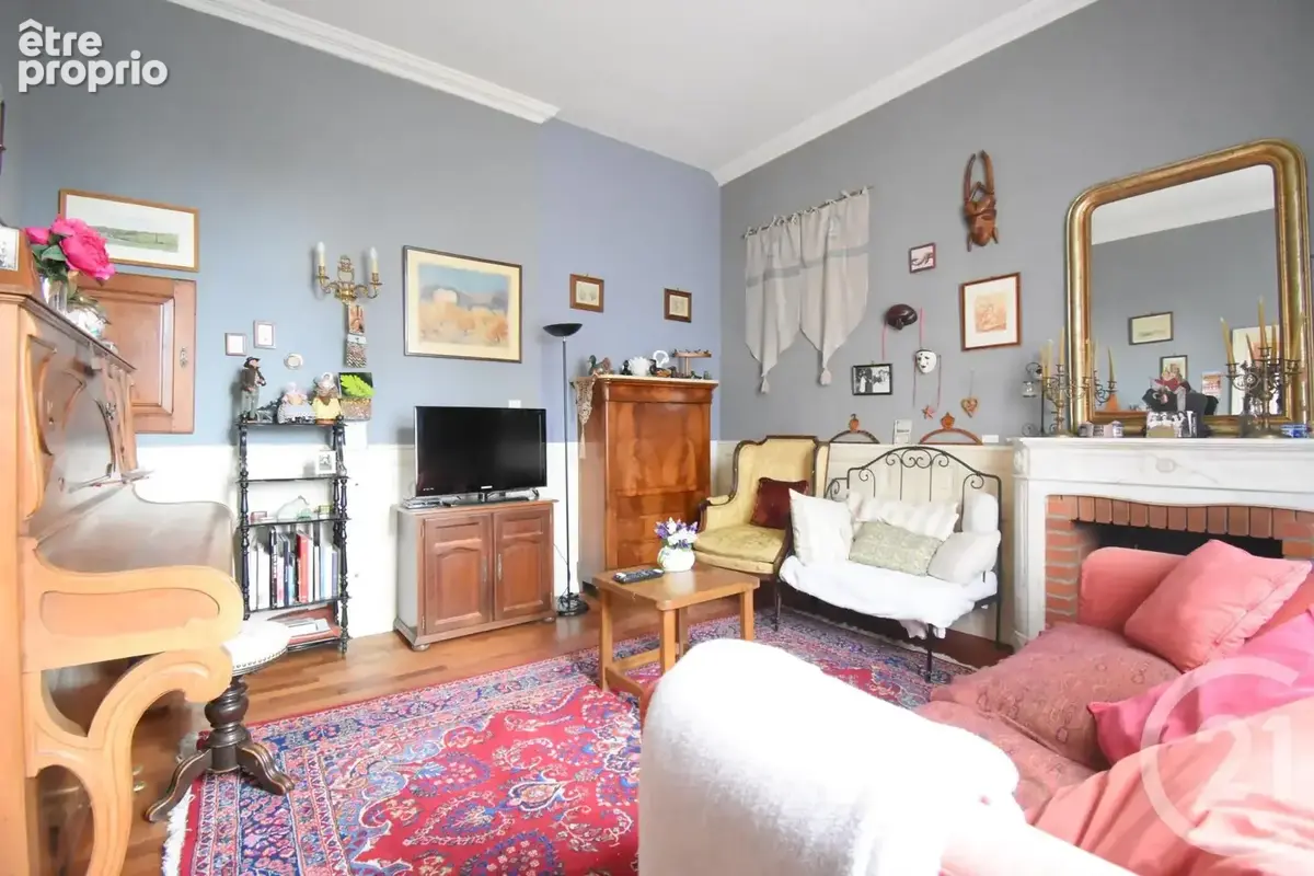 Maison 8 pièces 181 m² à vendre à Saint-Germain-Des-Fosses (03260) - photo 4