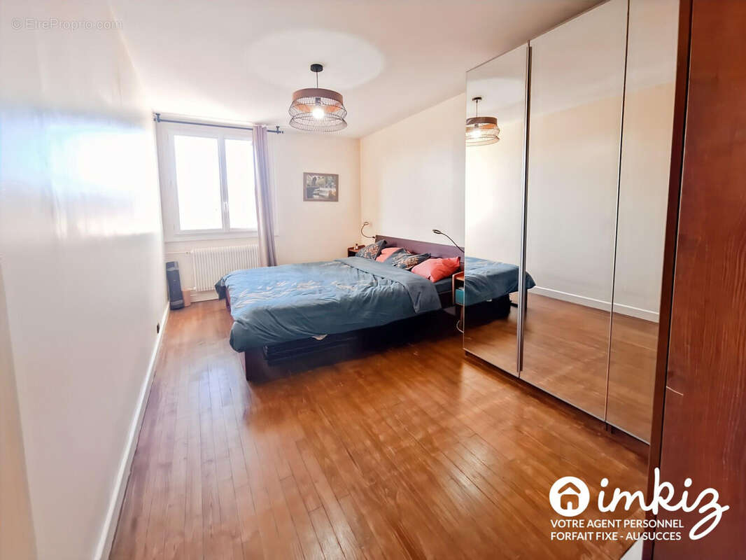 Gratte ciel - T3 70 m² avec balcon, DPE C - photo 10