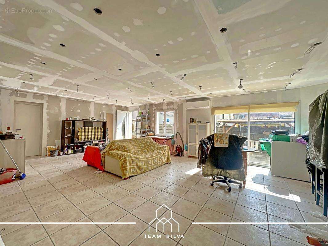 Maison à SAINT-BARTHELEMY