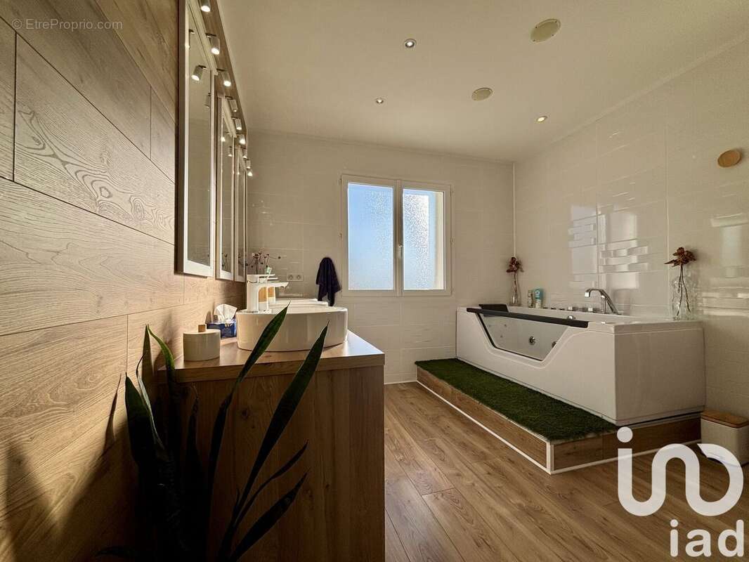 Photo 7 - Maison à CAVES