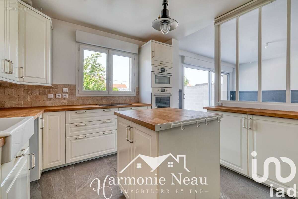 Photo 2 - Maison à TREMBLAY-EN-FRANCE