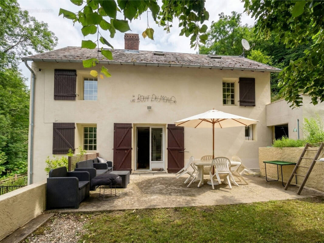 Maison à LISSEUIL