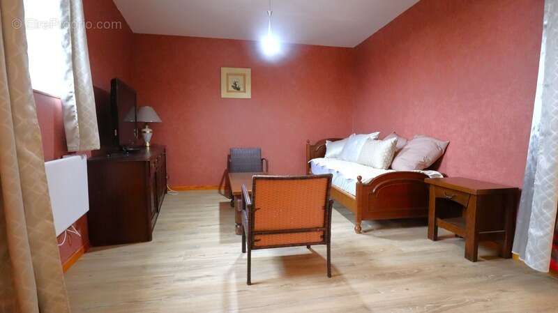 Appartement à FOURMIES