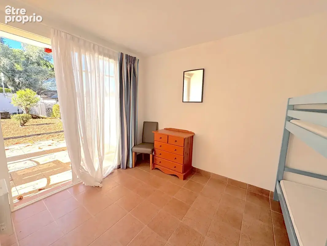 Appartement T3 avec terrasse à vendre au golf de Gujan-Mestras dans résidence avec piscine - photo 9
