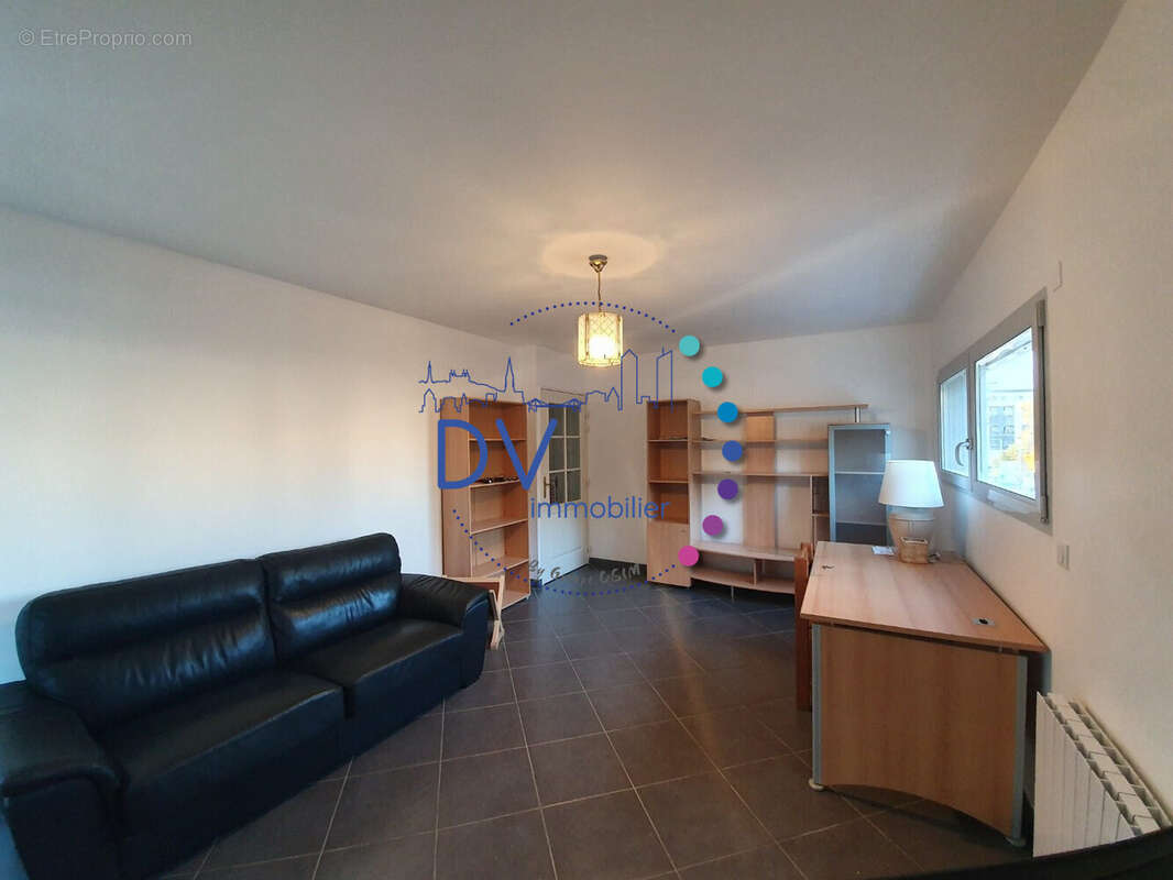 Appartement à LYON-8E