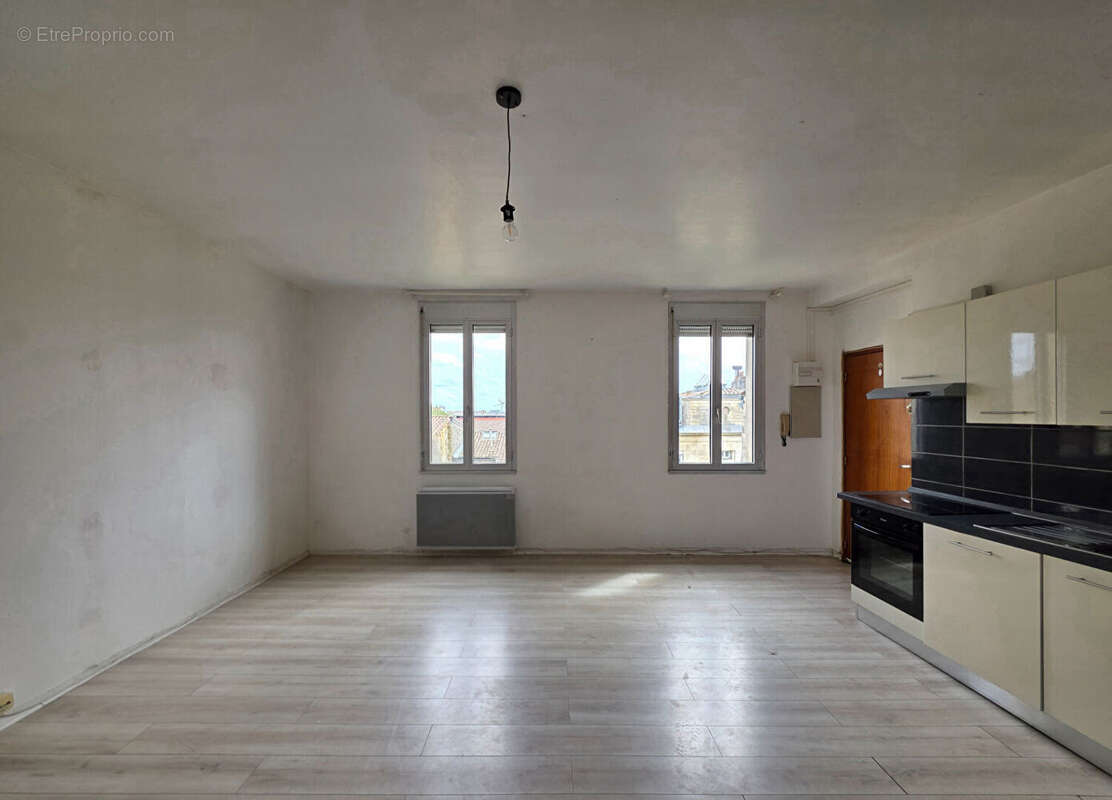 Appartement à BORDEAUX