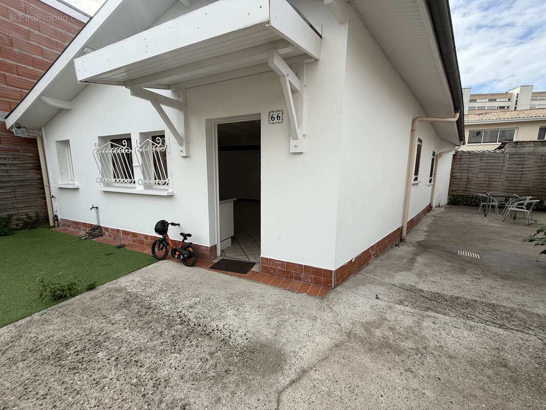 Maison à LE BOUSCAT