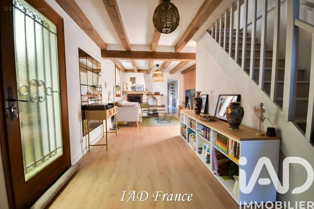 Photo 2 - Maison à MANTES-LA-VILLE