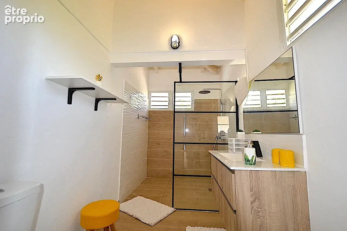 Villa de plain-pied T4   Prestations de qualité, grands volumes et cadre verdoyant - photo 14