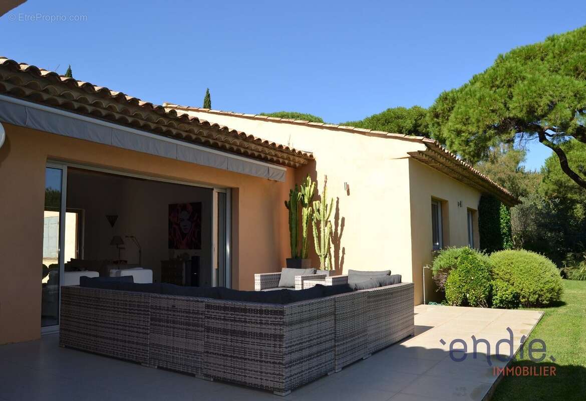 Maison à RAMATUELLE