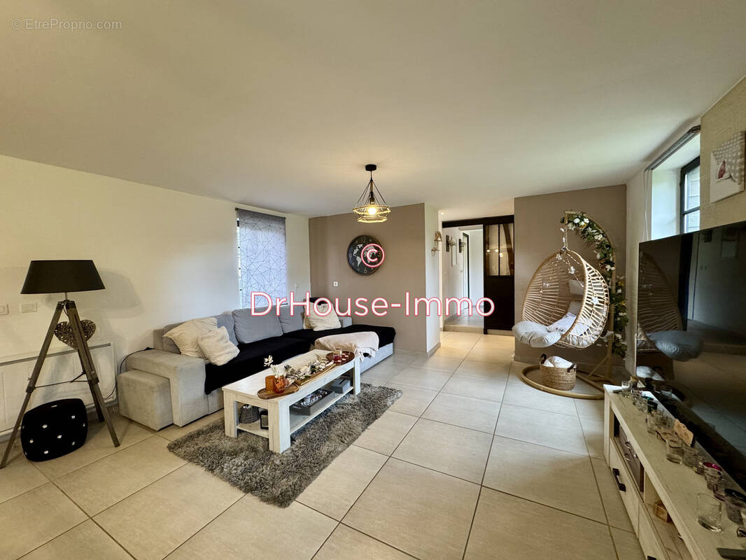 Maison à AUQUEMESNIL