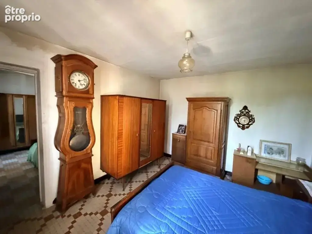 St yzan de soudiac maison a renover - photo 4