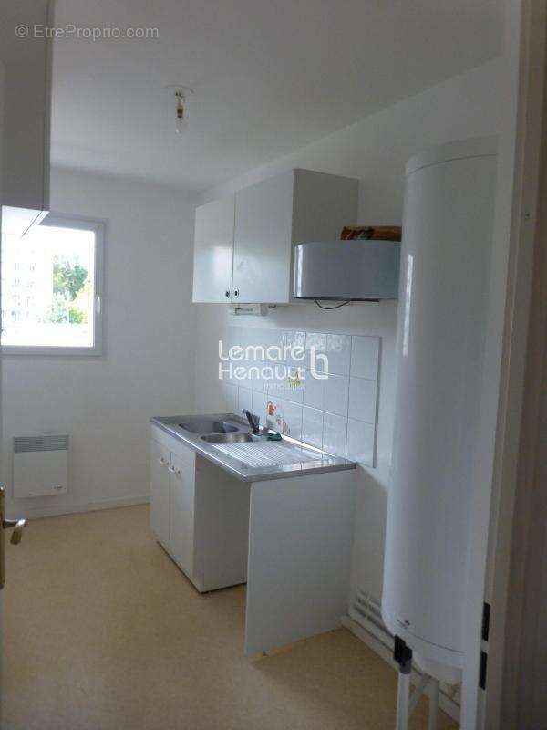 Appartement F3 en résidence avec ascenseur et parking - photo 3