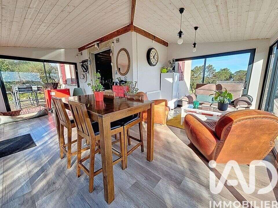 Photo 9 - Maison à CAZILHAC