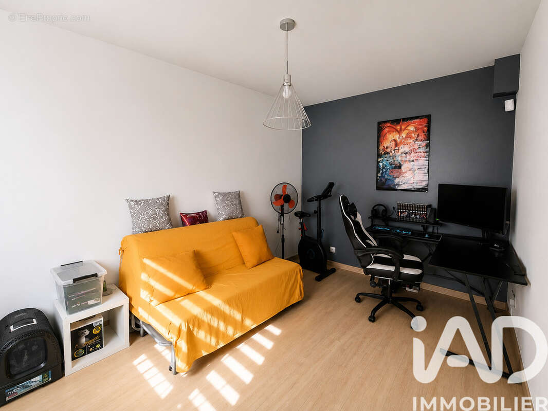 Maison 110 m² à Peroy-Les-Gombries  - photo 5
