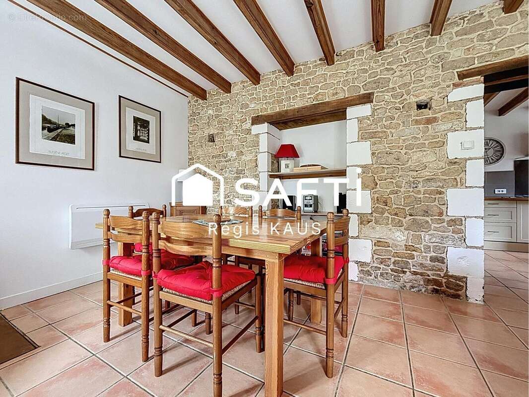 Maison 300 m² à Saint-Valerien  - photo 8