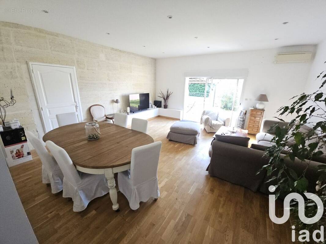 Photo 1 - Maison à AMBARES-ET-LAGRAVE