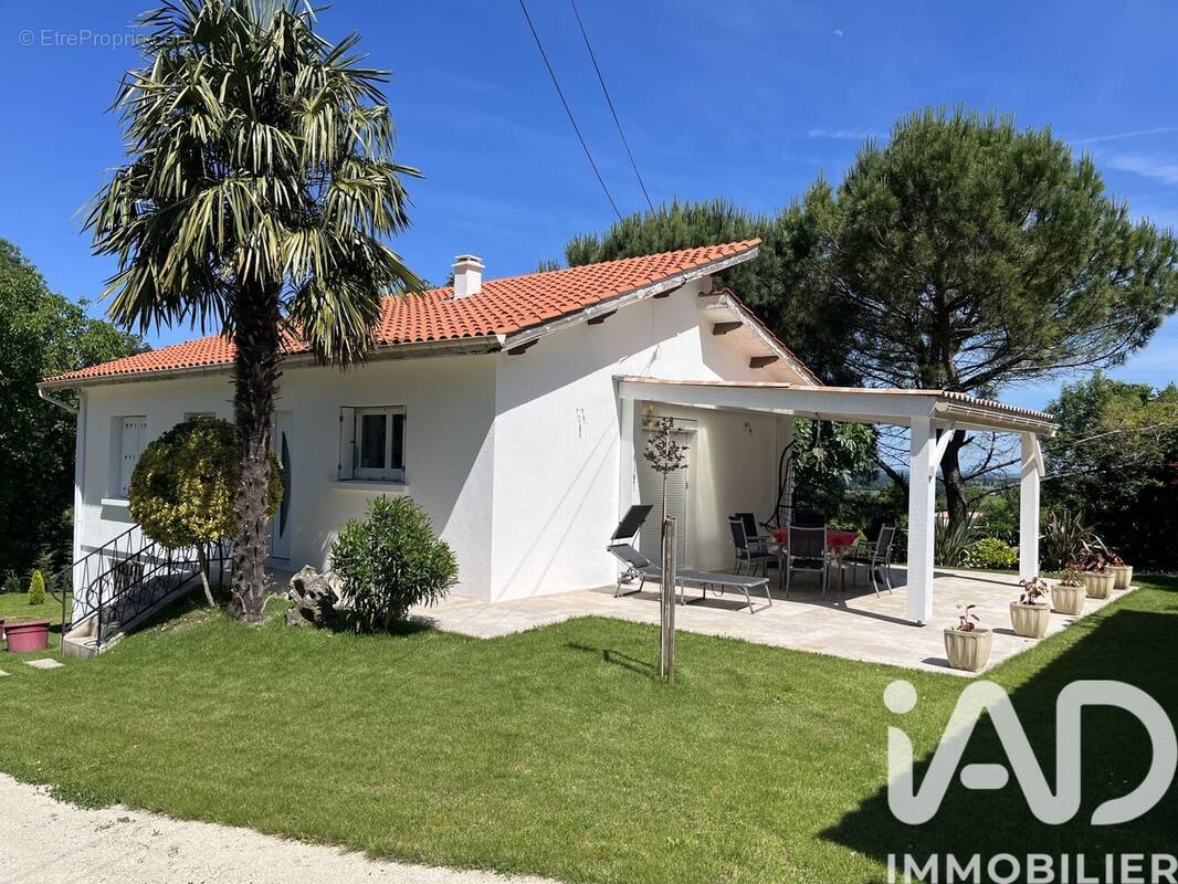 Photo 1 - Maison à ARCHIAC