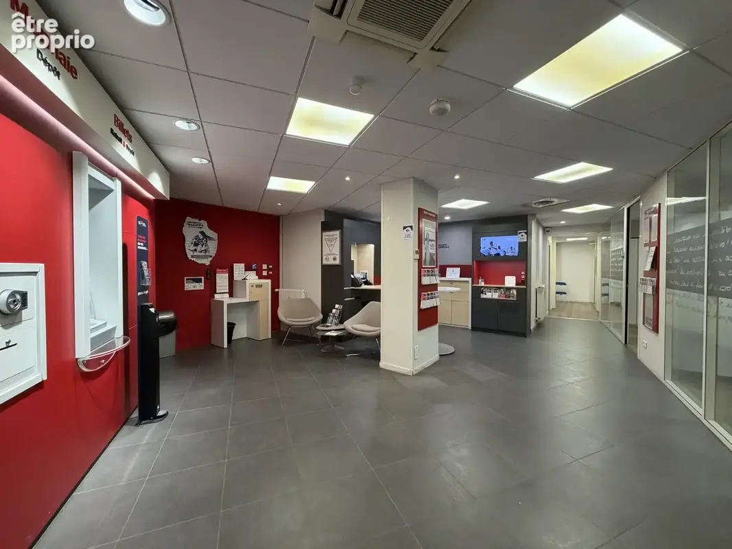 Local Commercial RDC - Paris 12 - 144 m2 - Climatisé - photo 2