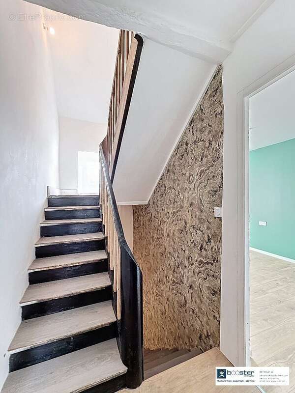 Maison à SAINT-YRIEIX-LA-PERCHE