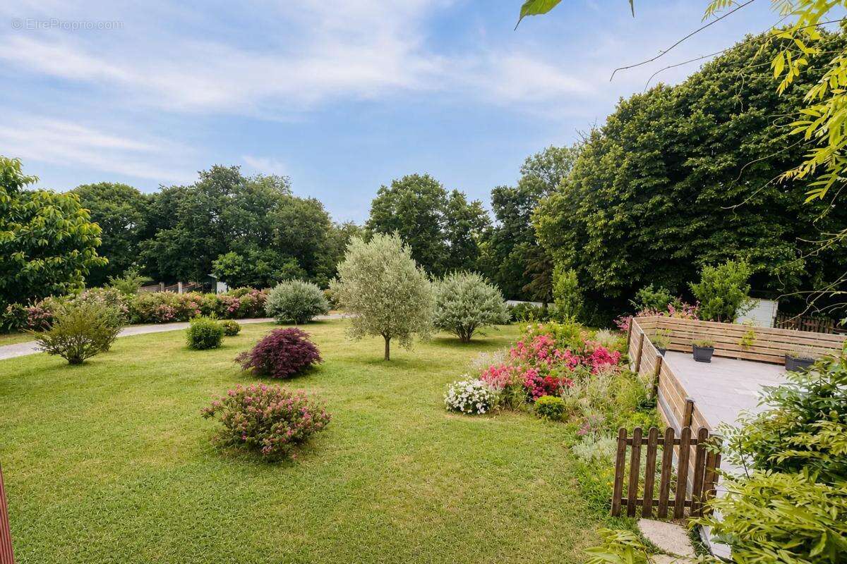 Maison de 157 m2 avec piscine et terrain de 3000 m2 - photo 12