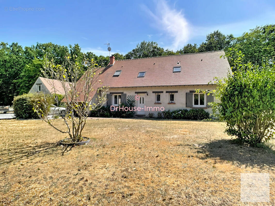 Maison à HUISSEAU-SUR-MAUVES