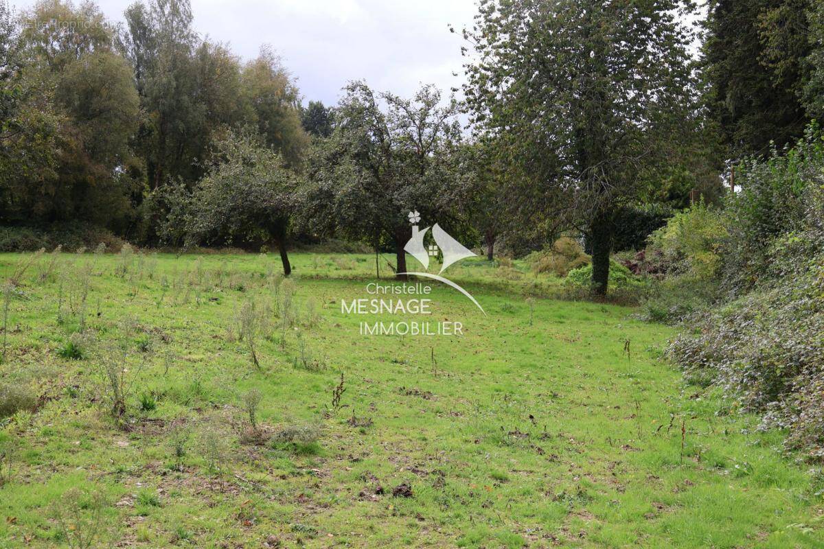 Terrain à PARIGNE