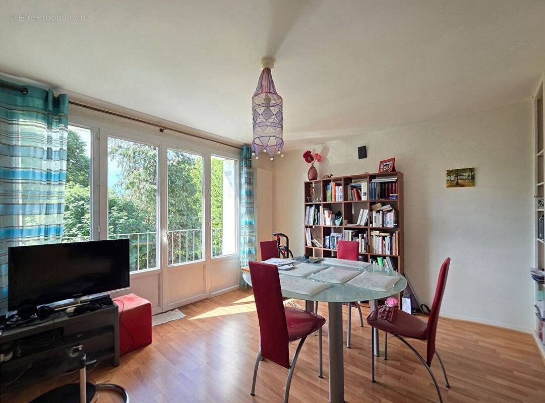 Appartement à MASSY