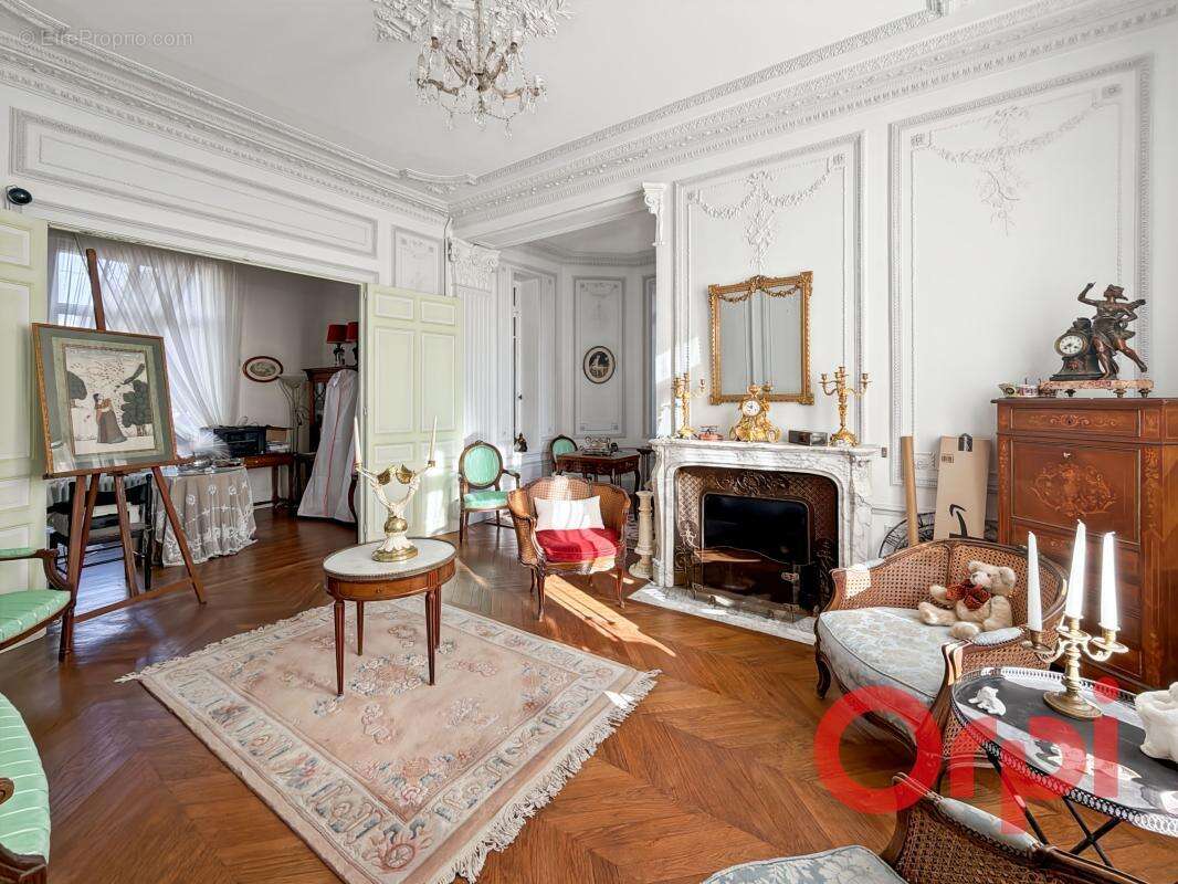 Maison à CHATEAUMEILLANT