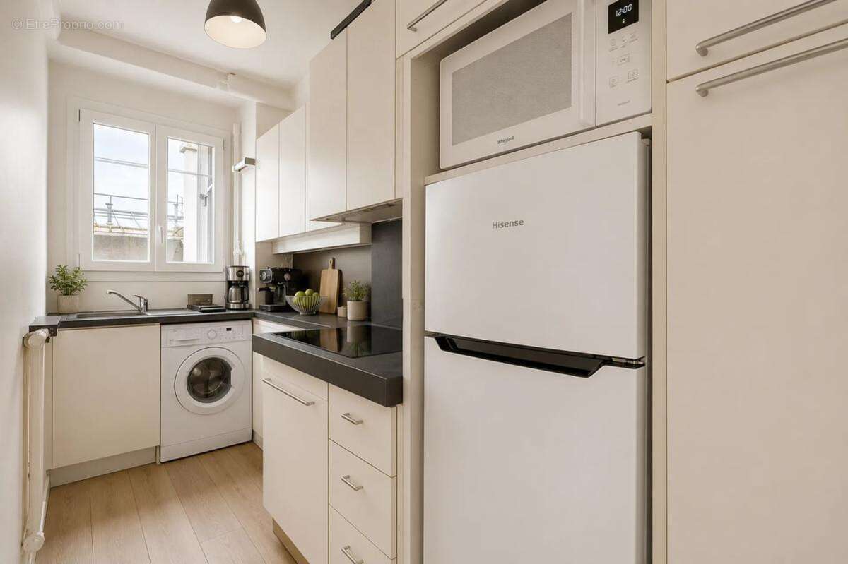 Appartement à PARIS-2E