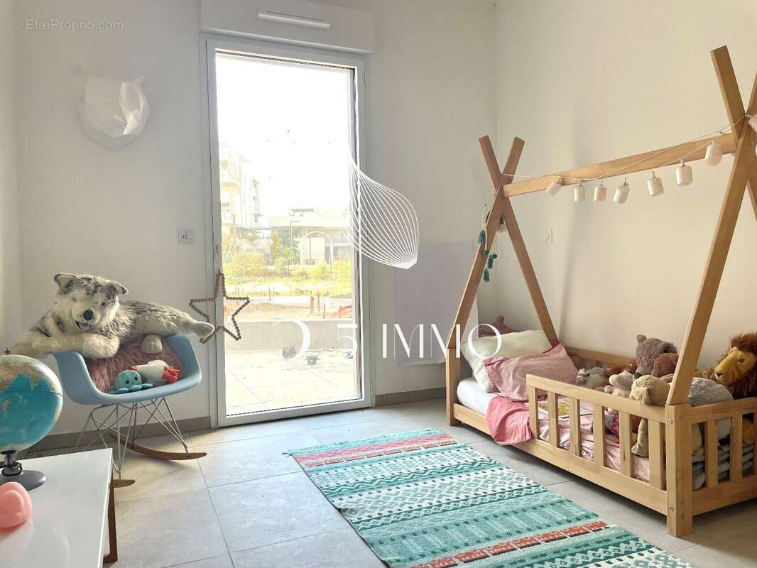 Appartement à CASTELNAU-LE-LEZ