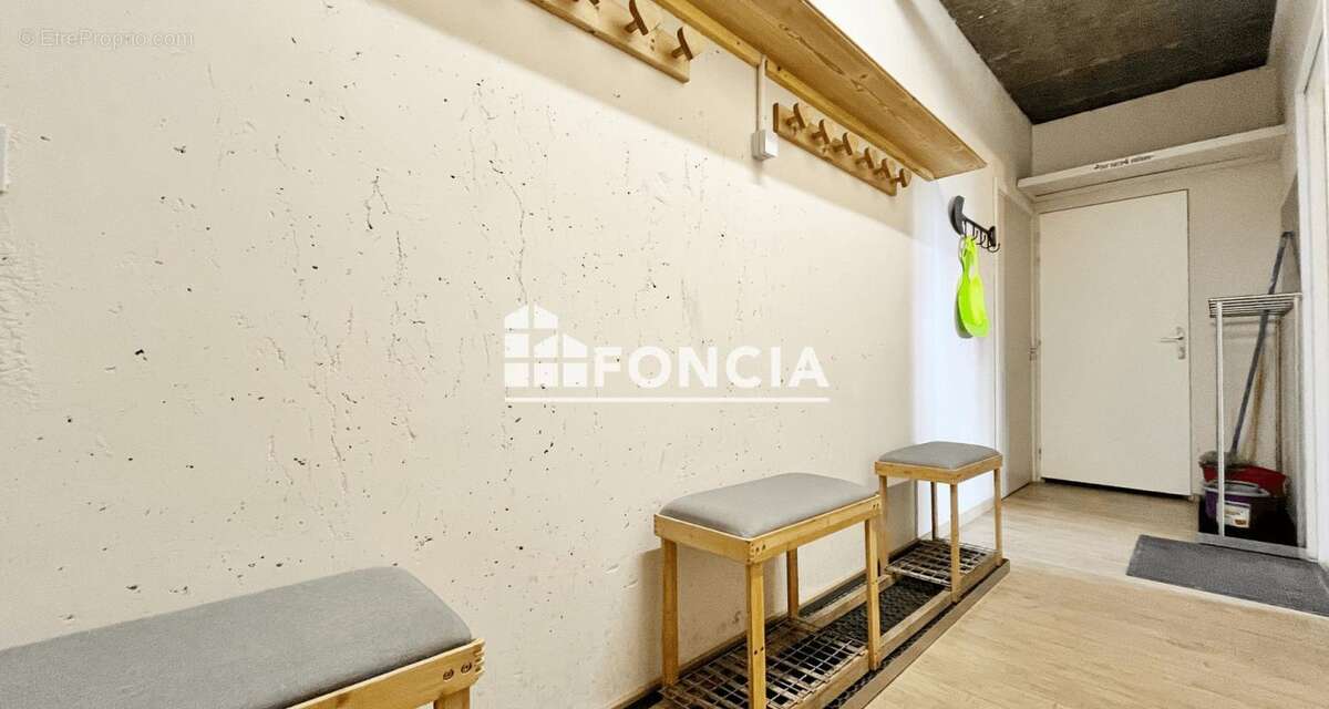  Bien rare - T3-bis entièrement rénové à deux pas des pistes - photo 11