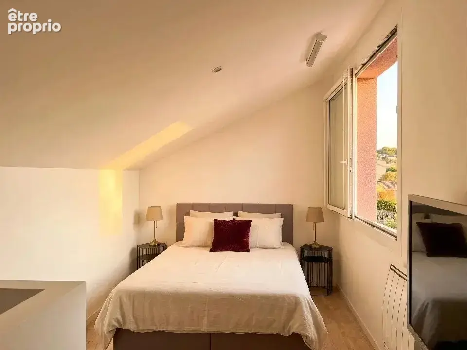 Maison avec Piscine - Limite La Varenne - photo 14