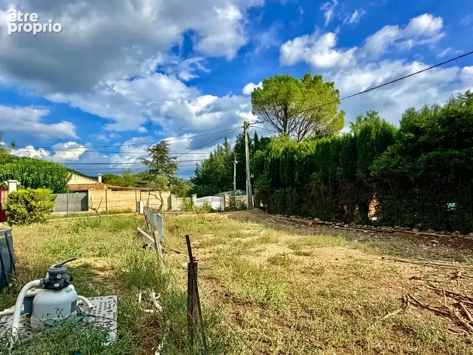 Terrain 1 504 m² à vendre à Cuges-Les-Pins (13780) - photo 2