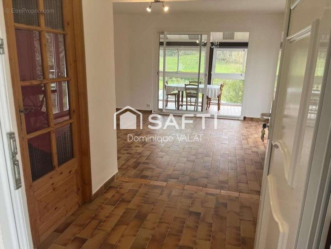 Photo 8 - Maison à VABRES