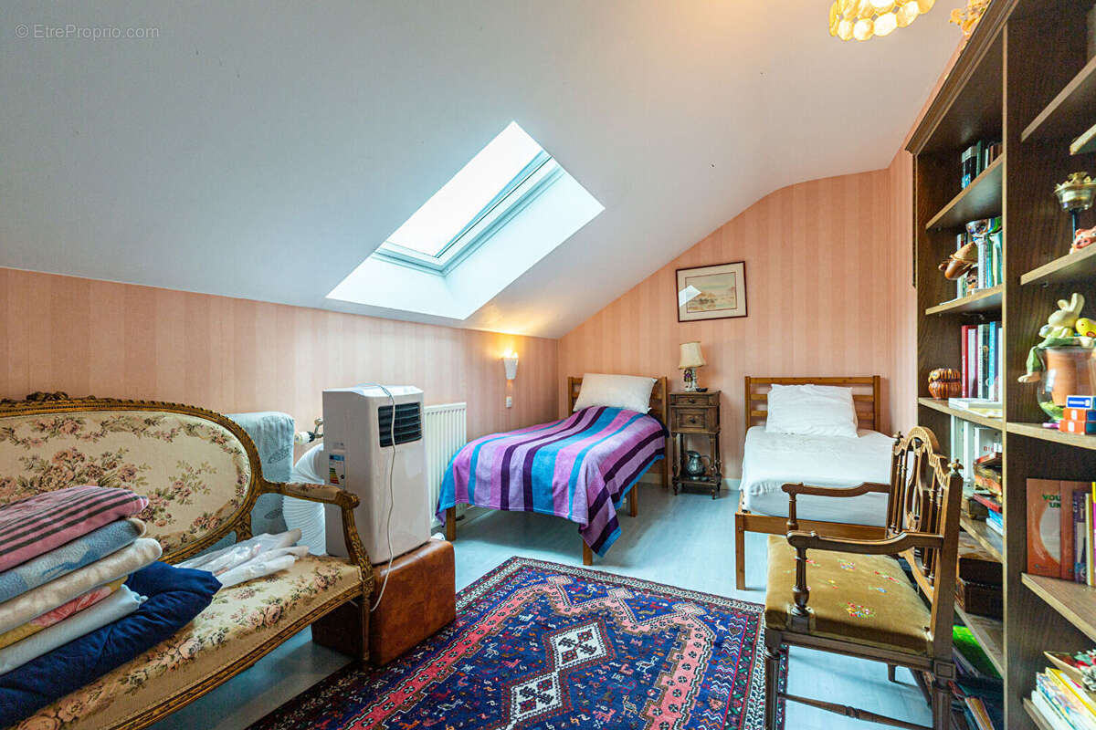 Maison à SAINT-JORIOZ