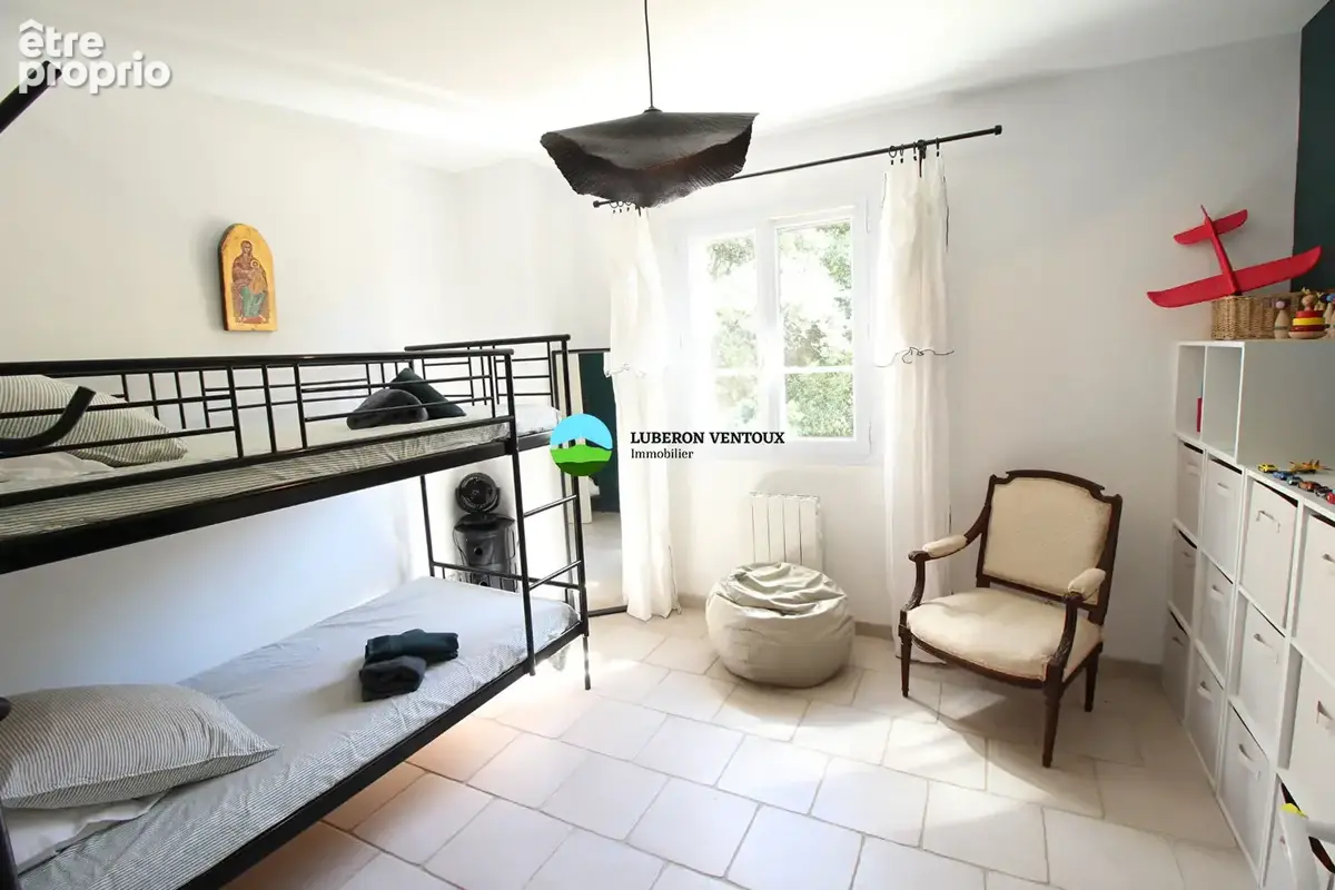 Maison Aubignan 150 m² dans un environnement exceptionnel sur 1500 m² avec piscine - photo 17