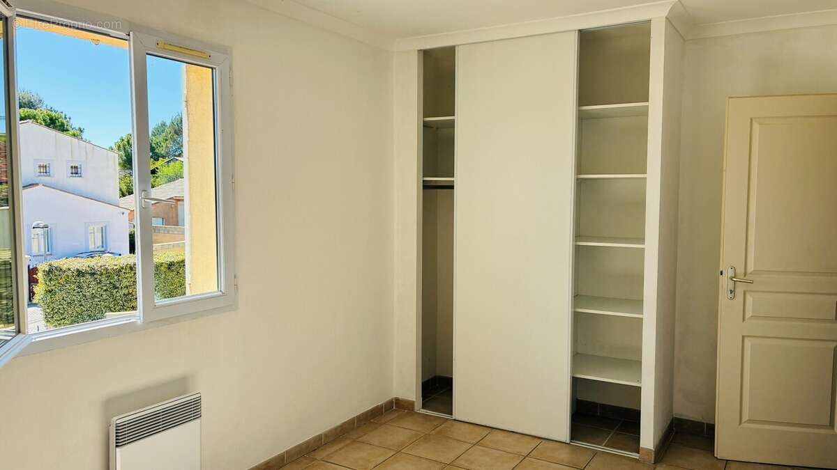 Maison à SAINT-GENIES-DE-MALGOIRES