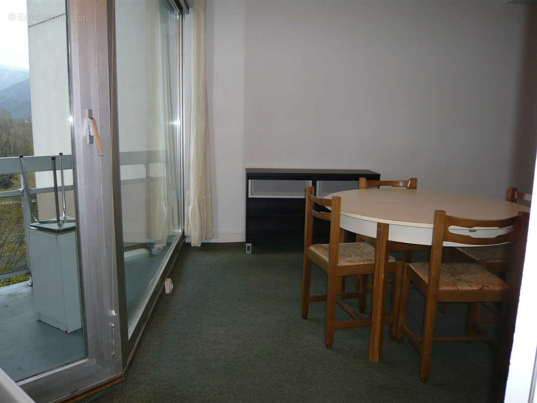 Appartement à MEYLAN