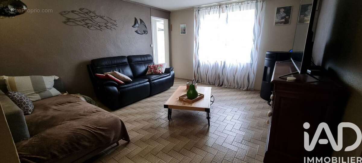 Photo 4 - Maison à LES PEINTURES