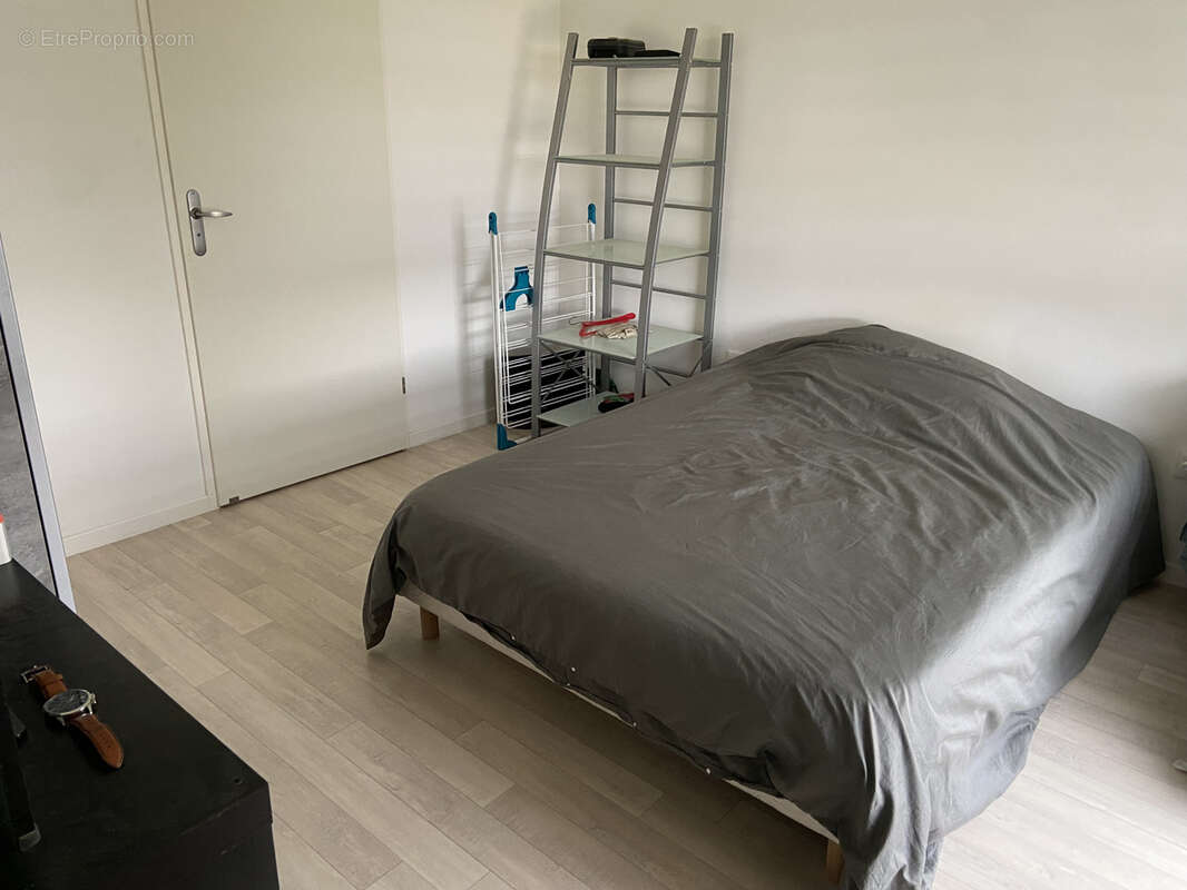 Appartement à LOUVRES