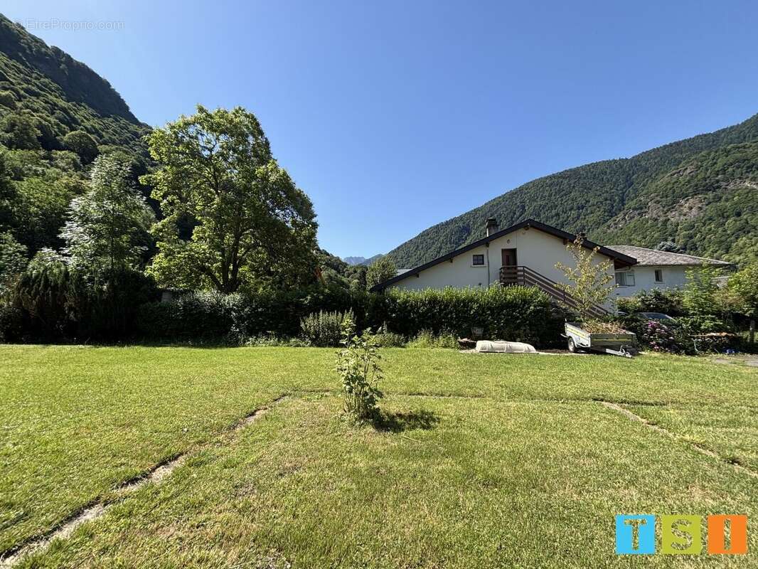 A 5 min de Luchon terrain à bâtir - photo 6