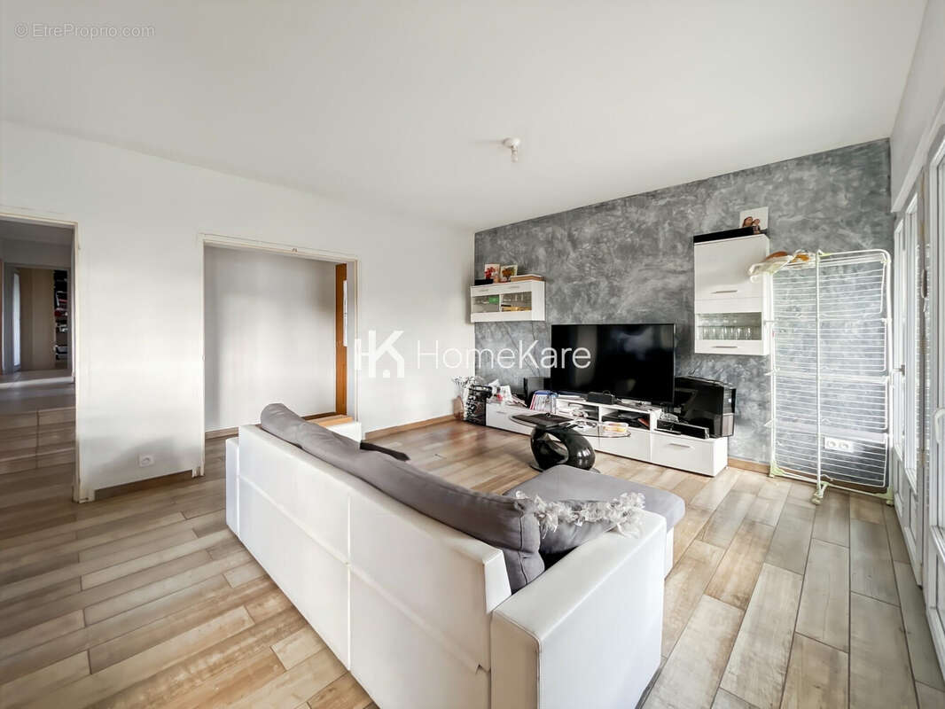 Maison 5 pièces 175 m² à vendre à Saverdun (09700) - photo 3