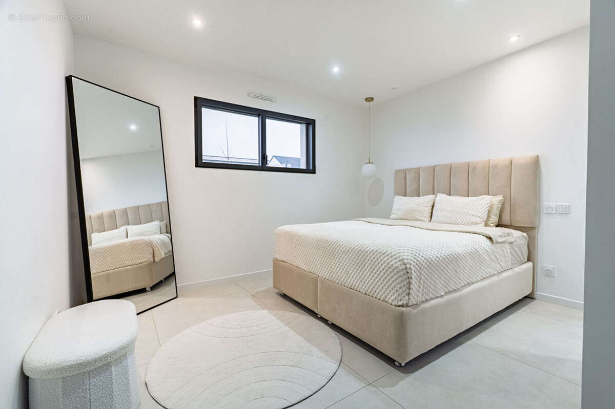 Maison Saint Sylvain d'Anjou 5 pièce(s) 130.29 m2 - photo 3
