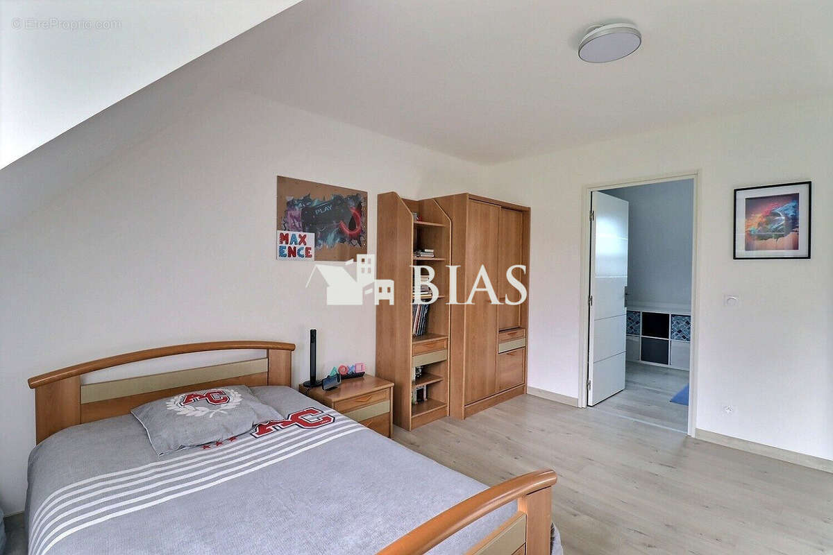 Maison à LE MESNIL-SUR-BLANGY