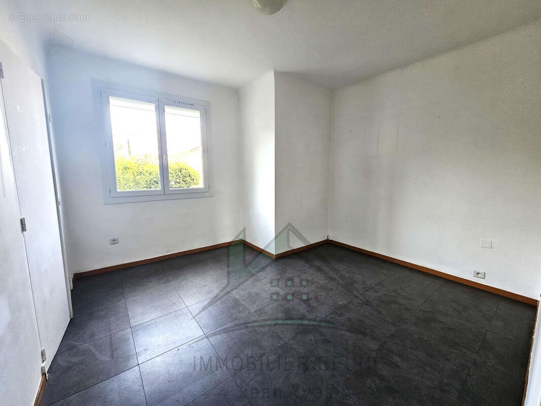 Maison à SAUSSET-LES-PINS