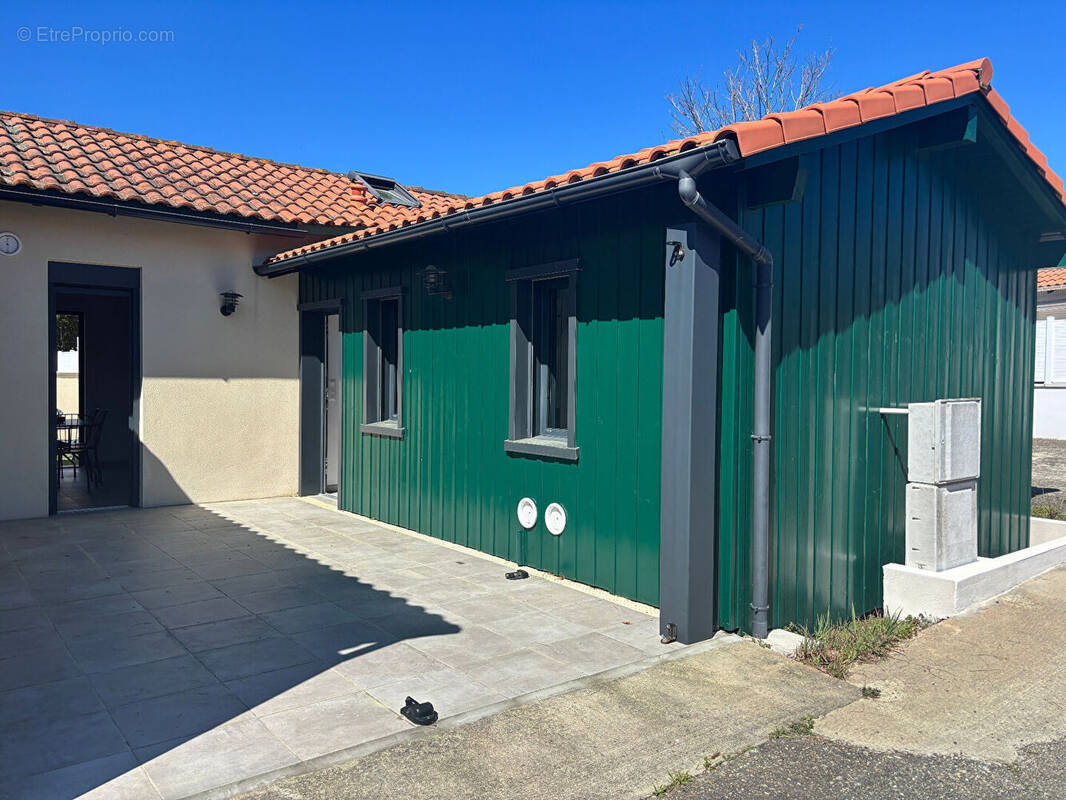 Maison à MOLIETS-ET-MAA